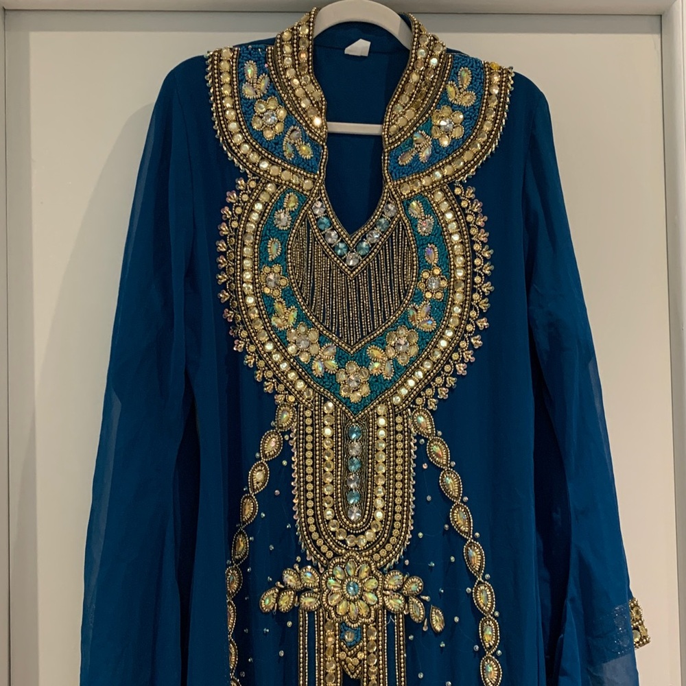 Beaded Kaftan - Picture 2 of 14